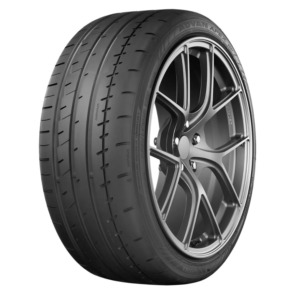 YOKOHAMA ADVAN APEX V601 99Y 245/45R17